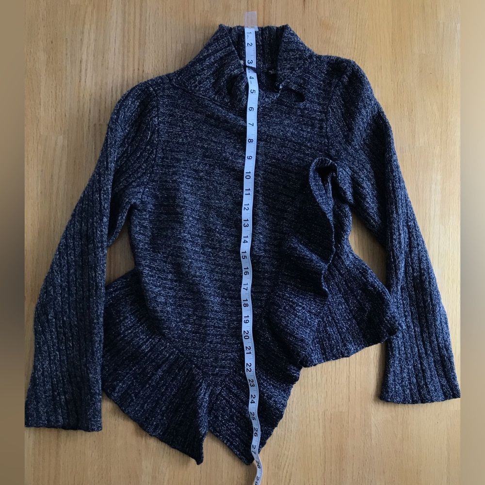 Anthropologie knitted & knotted Cascade Ruffle Asymmetrical Sweater JuniorSIZE M